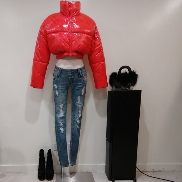 💥HOT ITEM💥ZARA Blogger Fav Quilted Cropped Puffer in Glossy Red - Picture 10 of 16